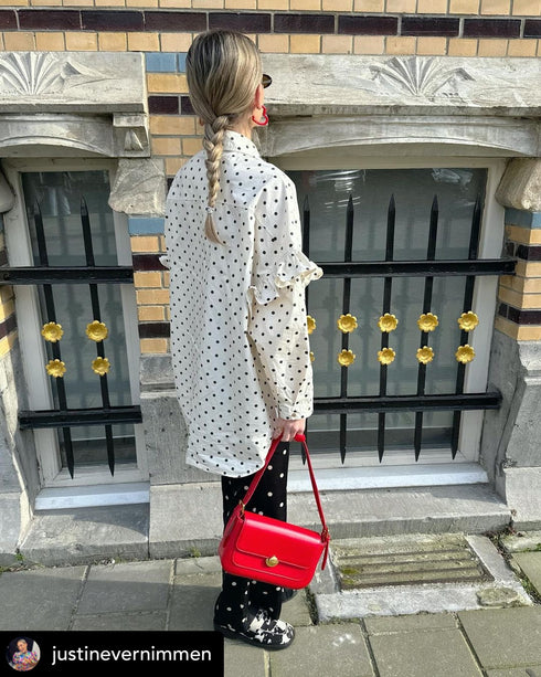 <tc>Isla – Vintage Goldschnalle Pochette Umhängetasche Rot</tc>