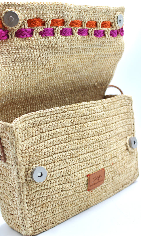 <tc>Zera - Borsa messenger in rafia naturale fatta a mano Fucsia e arancione</tc>