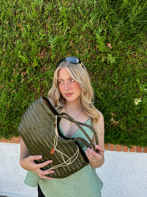 <tc>Carmel - Echtes Leder U-Form handgewebte Tragetasche Grün</tc>