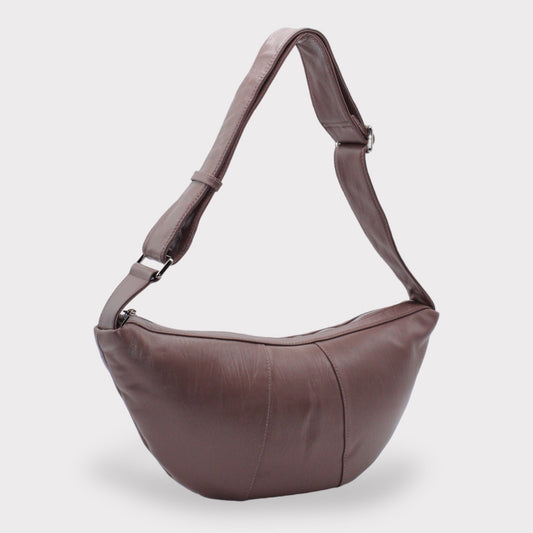 <tc>Bay - Sac en cuir Croissant Taupe Foncé</tc>