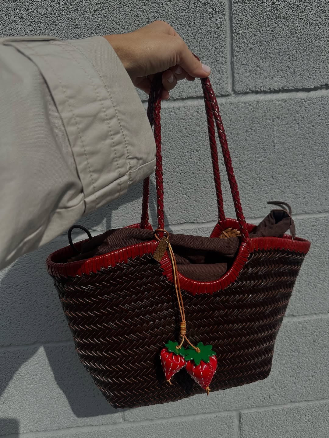 Carmel -Handwoven Bicolor Tote Bag Retro Red & Coffee